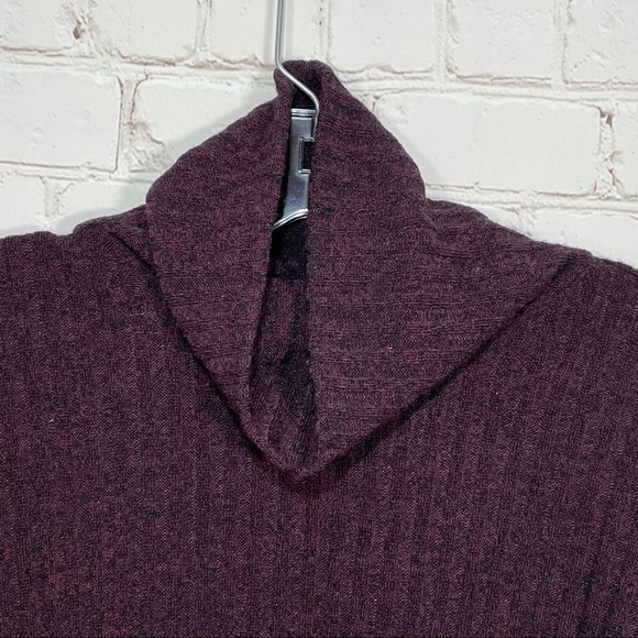Athleta Sweater Womens Small Purple Turtleneck Ribbed Long Sleeve - Picture 2 of 11